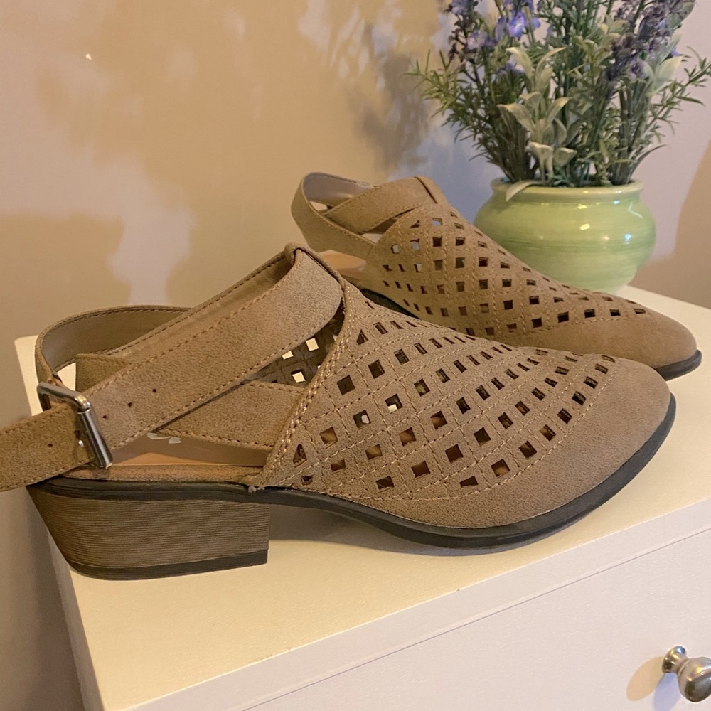 Comfortable, stylish sandals